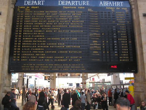 Gare du Nord Departure Board. Photo: L. Willms, Wikipedia