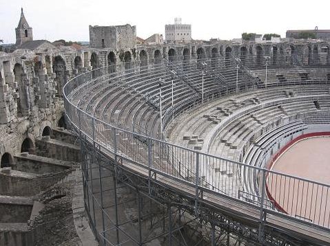 Arles arena © Mandy Pearce