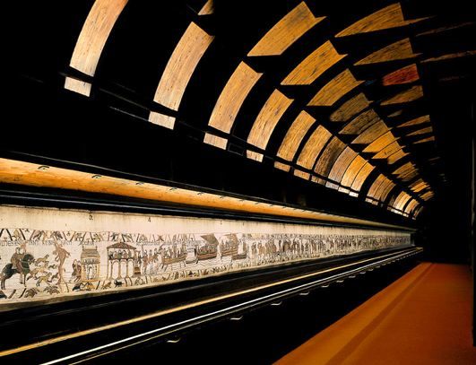 Bayeux Tapestry exhibit ©Bessin-Normandie.com  