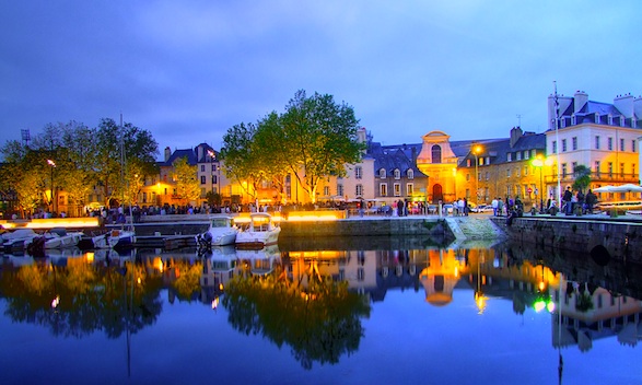 Vannes harbor photo by elvisdmendez