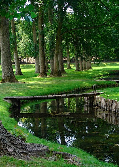 Chantilly stream on grounds.