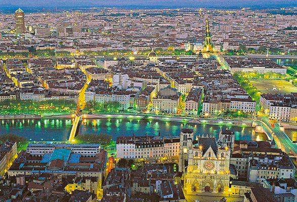 Lyon night panoramic. Photo: katya.