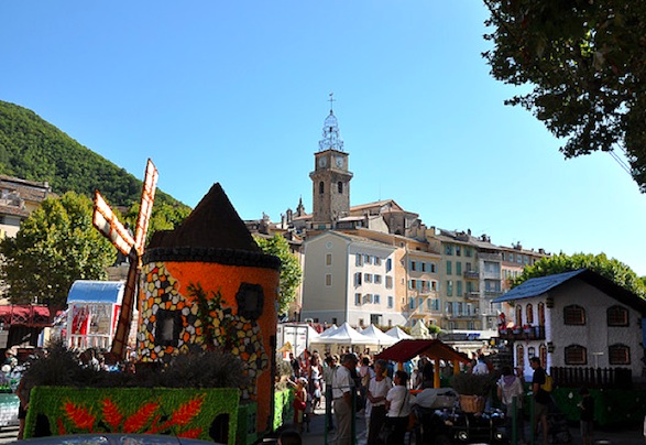 Corso de la Lavande festival.