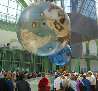 Coronelli Globes at Grand Palais in 2005. Photo: Pierre Metivier