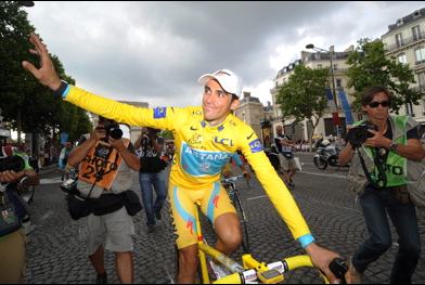 Alberto Contador at the 2010 TDF  ©B. Bade