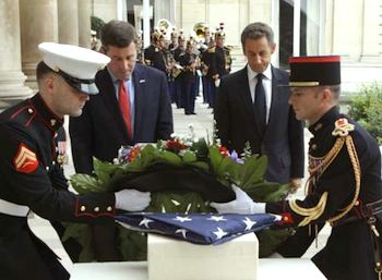 U.S. Ambassador to France Charles Rivkin & France President Nicolas Sarkozy at Paris 9-11 Memorial. Photo: ©AP