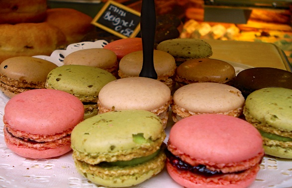 Macarons in a pâtissierie window. Photo by guimauvette.