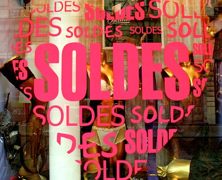 Soldes at nearly every store. Photo by Reel Aesthete.
