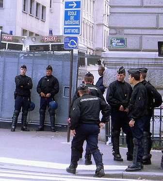 Strike police in riot gear standby. Photo: cookylamoo