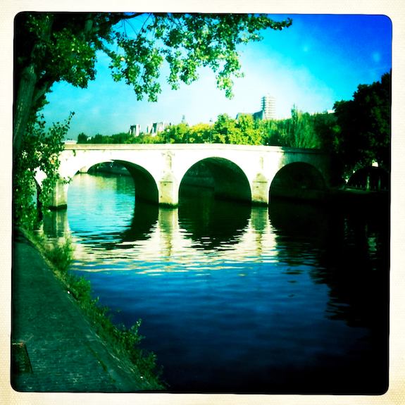 Pont Marie. Photo: Clay McLachlan 2011