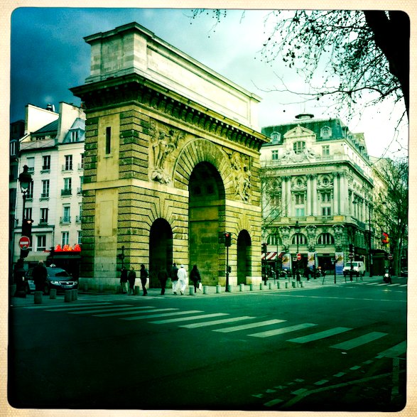 Porte Saint-Martin in the Paris 10th. ©Clay McLachlan 2011 ©claypix