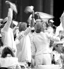 Diner en Blanc 2011 ©Carina Okula