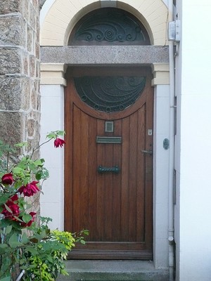A door in France. Photo credit: Flickr Creative Commons/Lindy Ireland