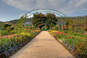 Giverney Home Of Claude Monet Peak Of Garden In Bloom